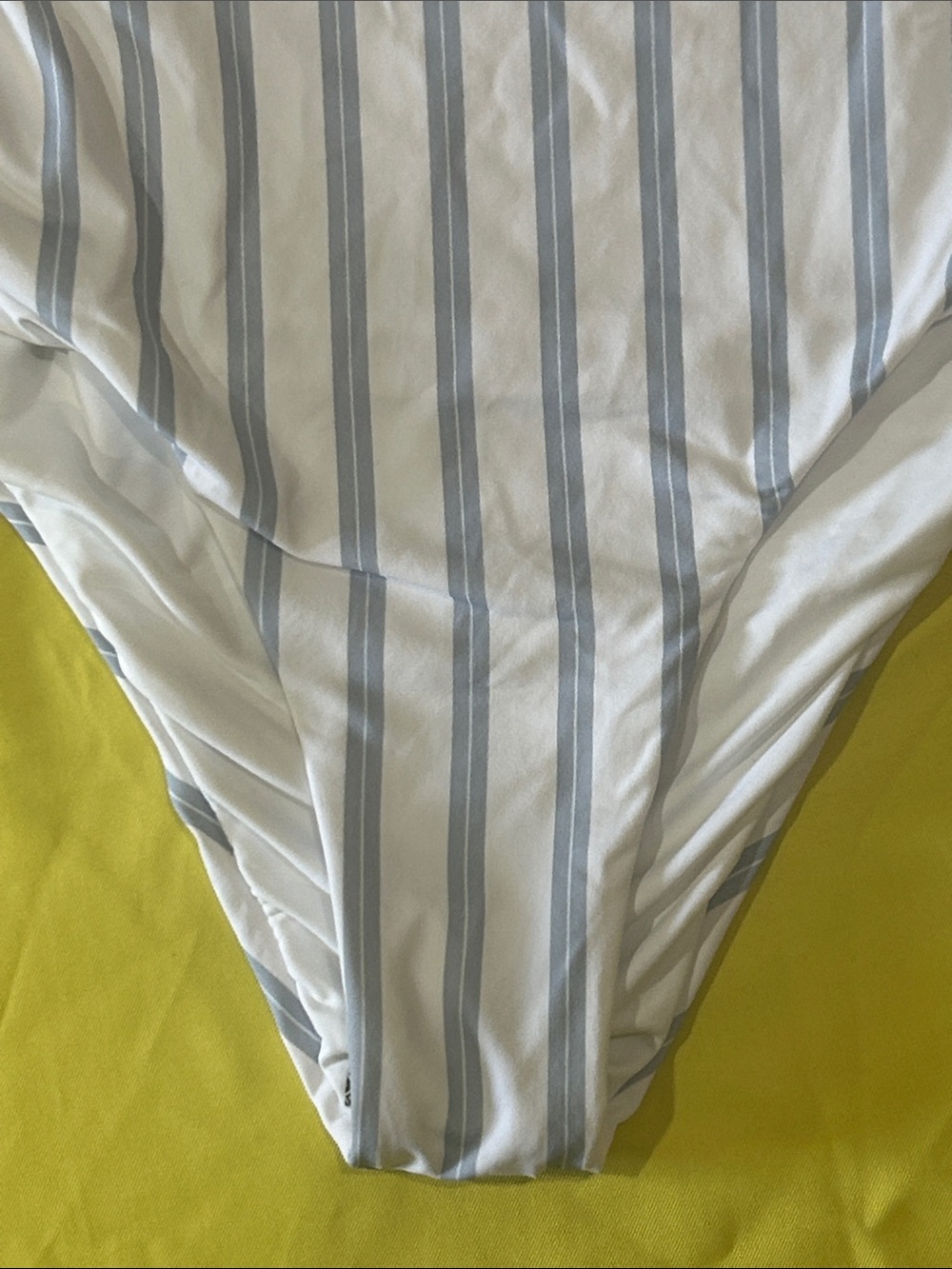 Revel Rey Striped Blue & White One Piece with Waist Belt NWT SZ S - Picture 3 of 7